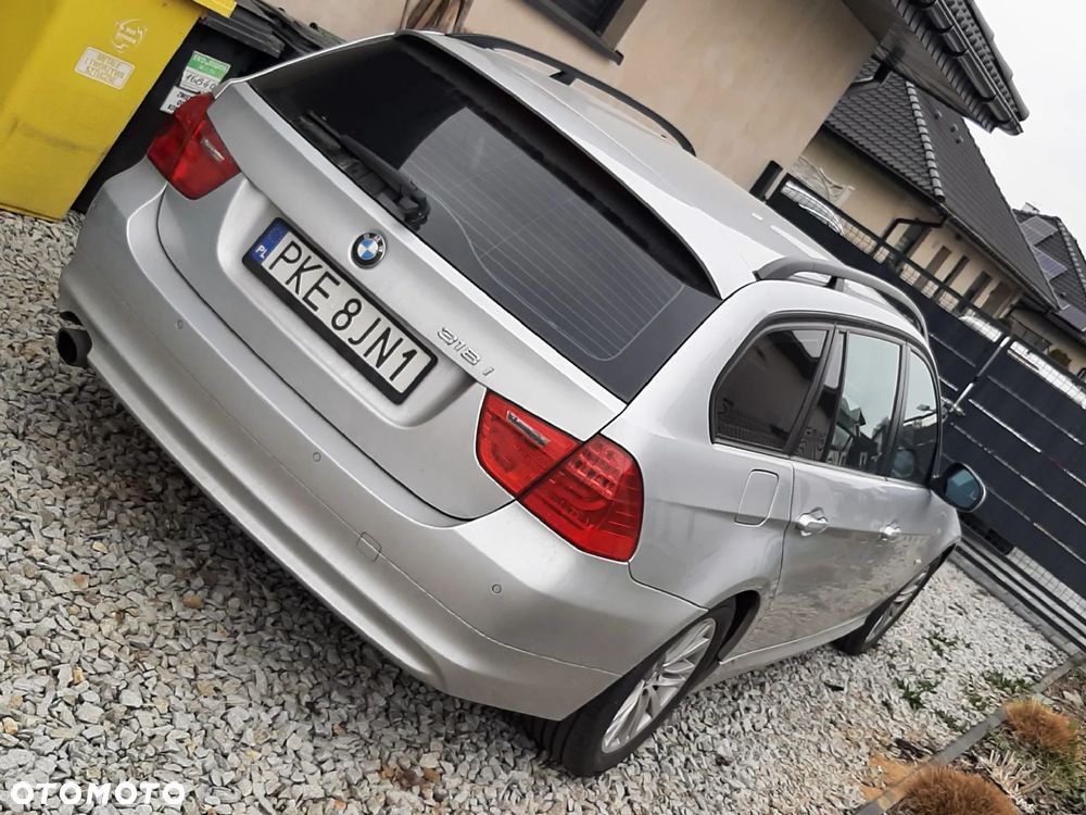 BMW Seria 3 318i Edition Exclusive - 7