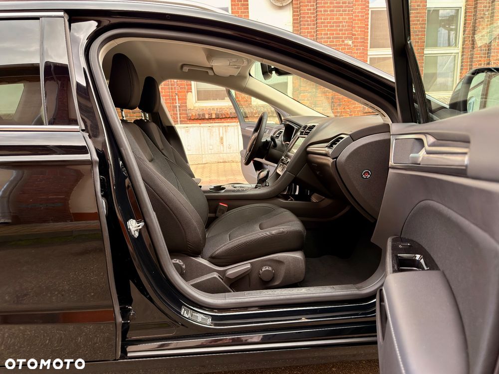 Ford Mondeo 2.0 TDCi STart-Stopp PowerShift-Aut Titanium - 31
