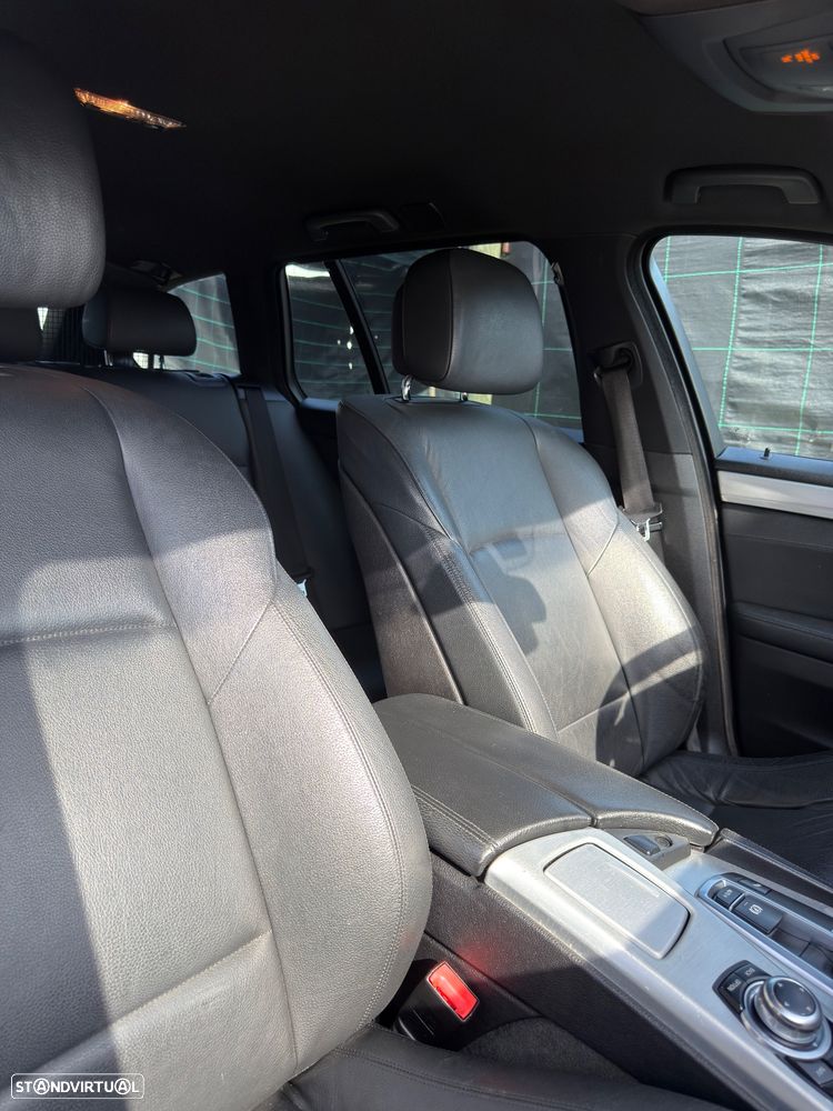 BMW 520 d Sport-Aut. - 25