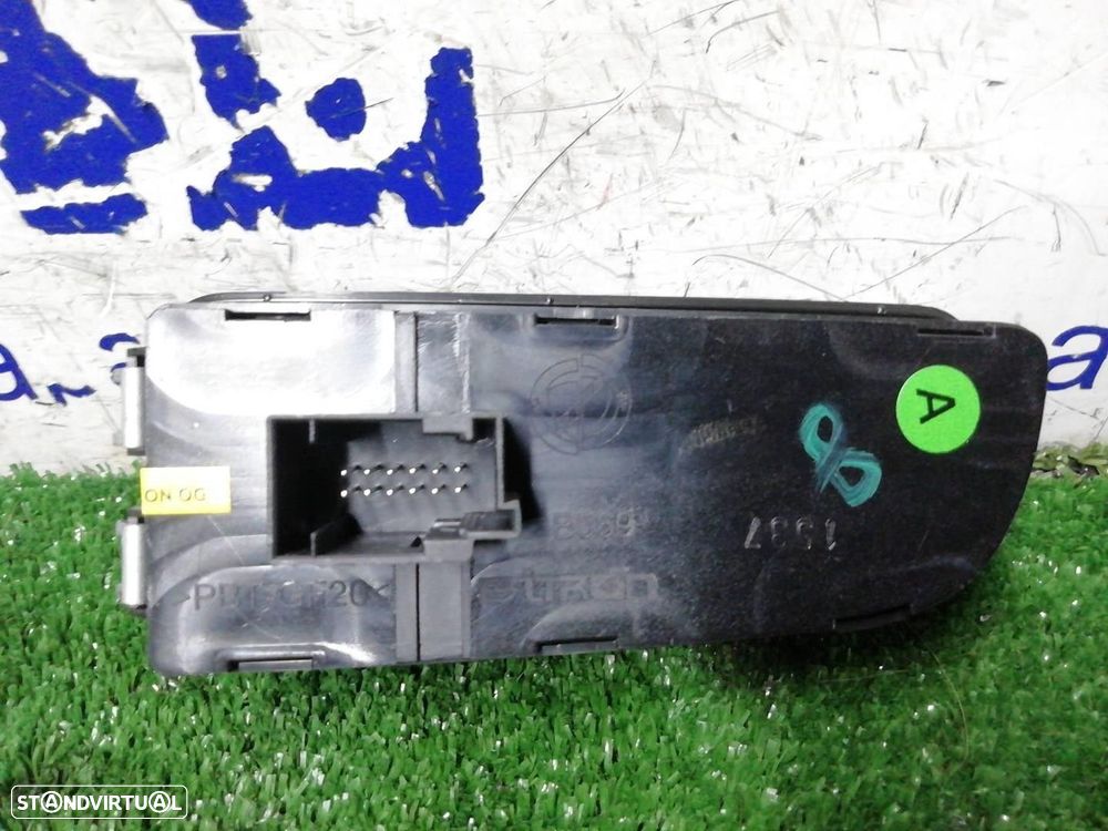 COMANDO LUZES FIAT TIPO FASTBACK 2017 -0735630750 - 2