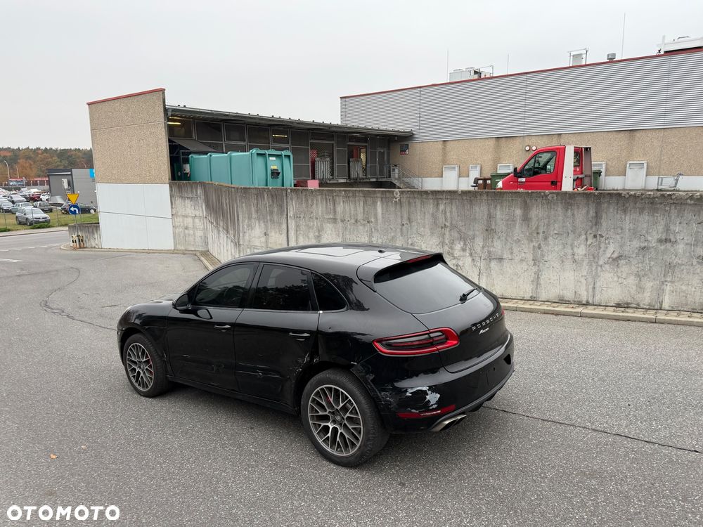Porsche Macan Turbo Performance - 13
