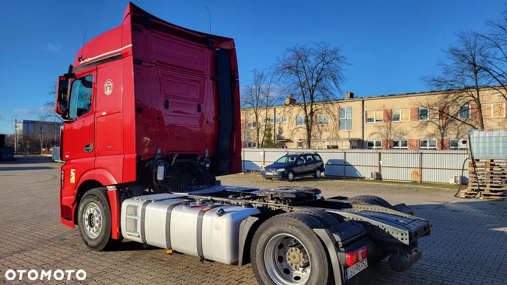 Mercedes-Benz ACTROS - 6