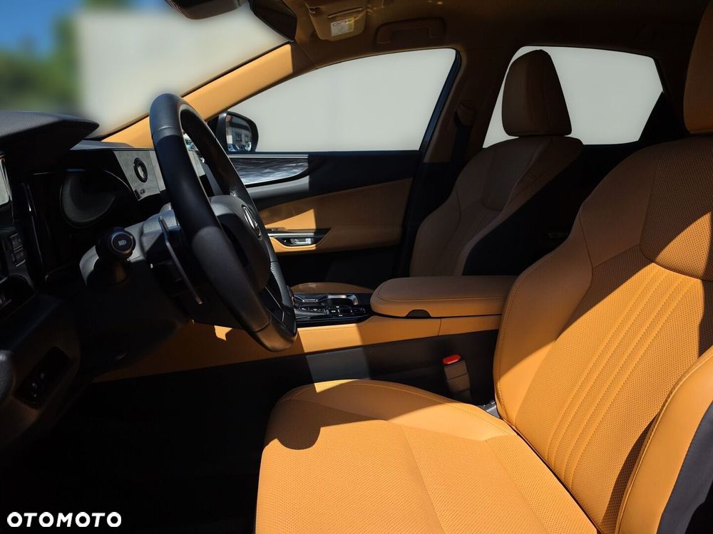 Lexus NX 350h Prestige 2WD - 22
