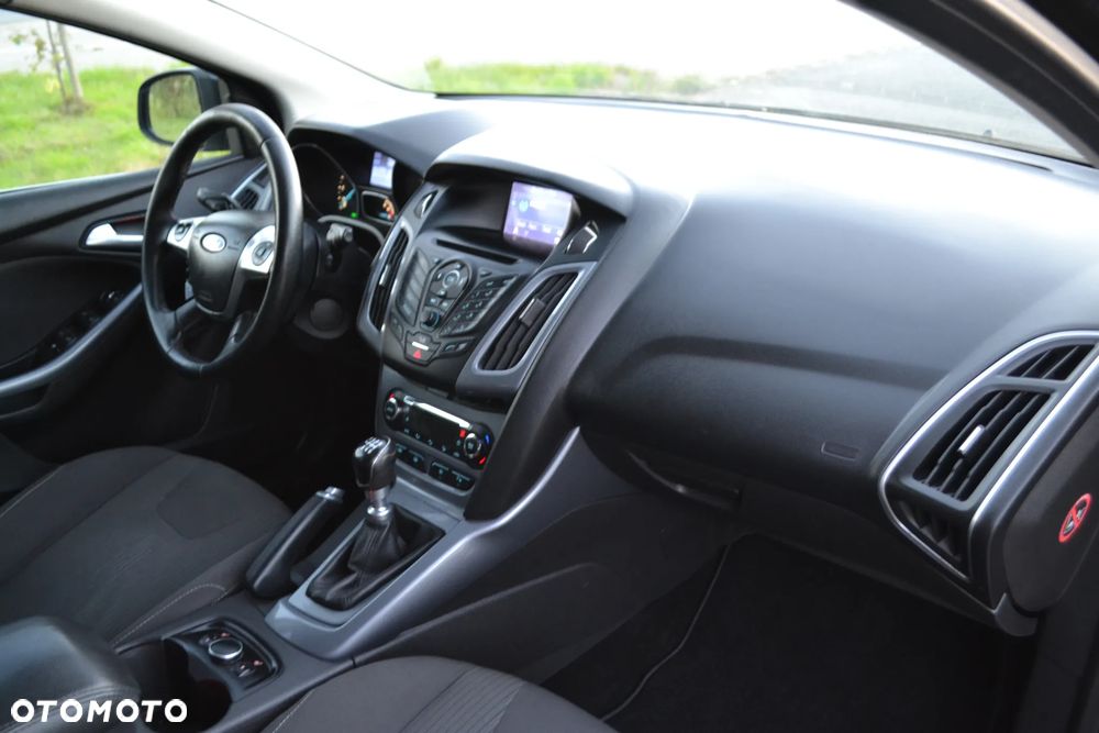 Ford Focus - 20