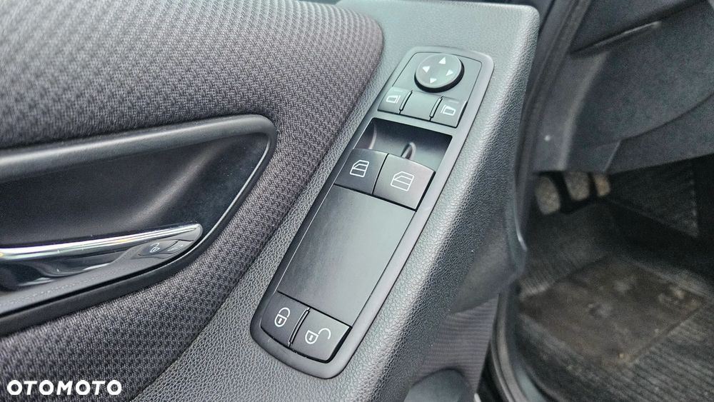 Mercedes-Benz Klasa B 200 CDI Elegance DPF Edition 10 - 19