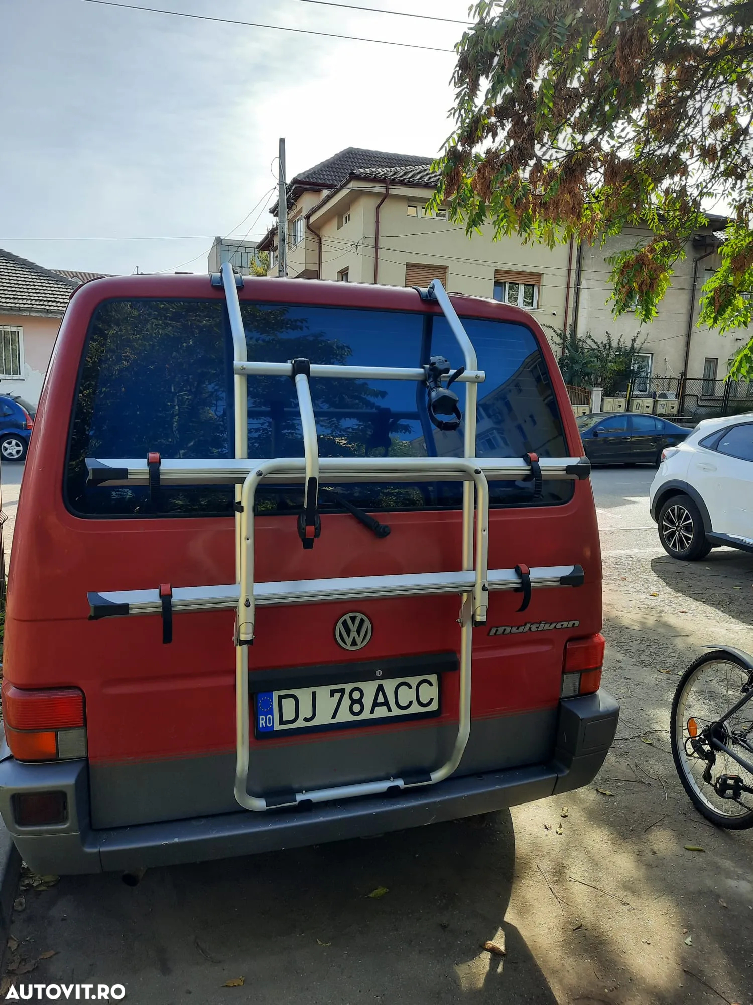 Volkswagen Multivan - 21