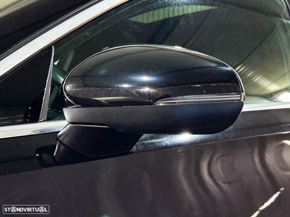 Mercedes-Benz A 250 e 8G-DCT Edition AMG Line - 16