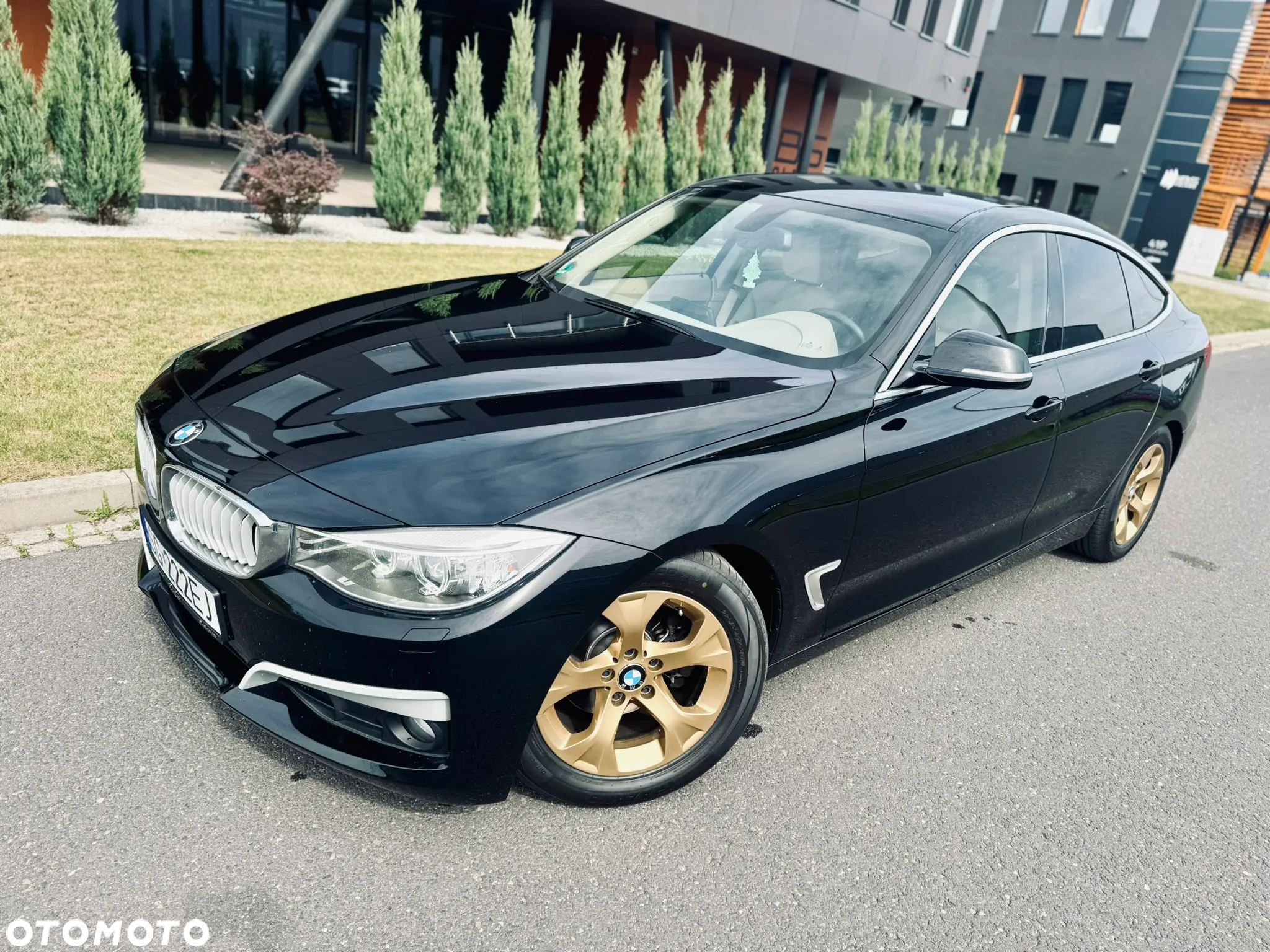 BMW Seria 3 320d - 13