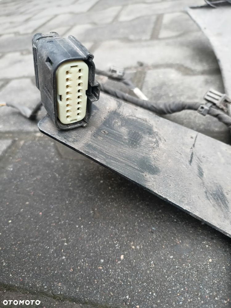 WIĄZKA CZUJNIKI PARKOWANIA PDC TYŁ MONDEO MK4 LIFT HB BG9T-15K868-AC - 2