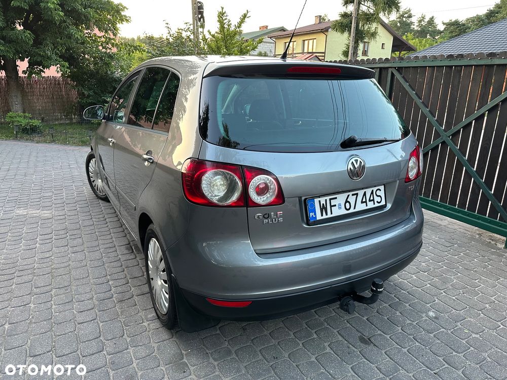 Volkswagen Golf Plus - 8