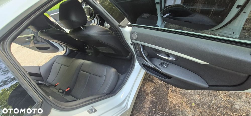 BMW Seria 4 440i Sport-Aut Advantage - 27