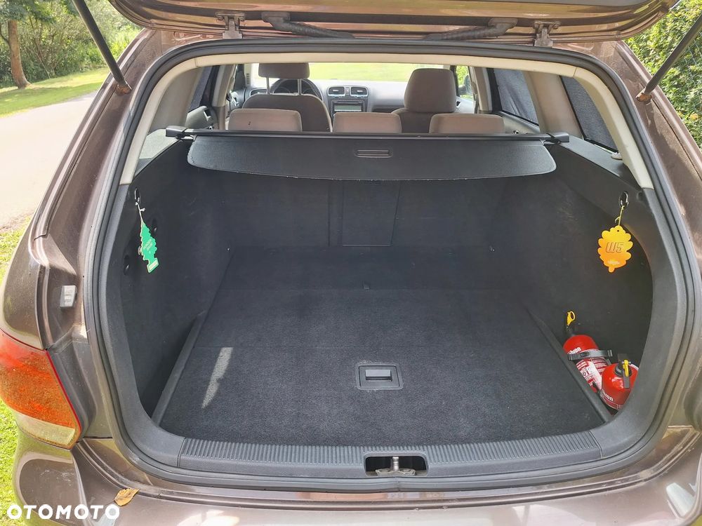 Volkswagen Golf 2.0 TDI DPF Comfortline - 6