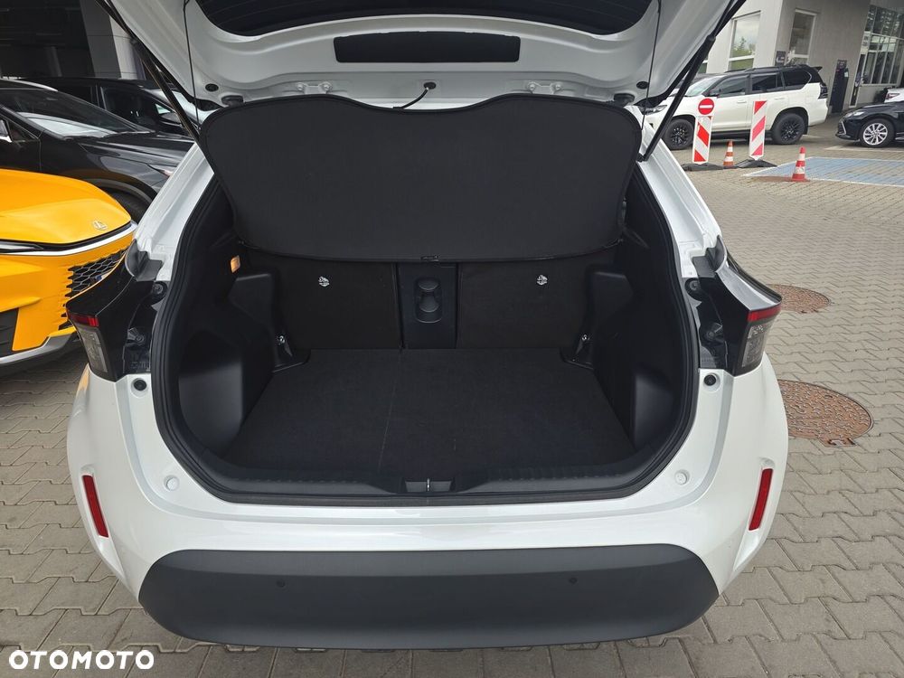 Toyota Yaris Cross Hybrid 1.5 Style - 16