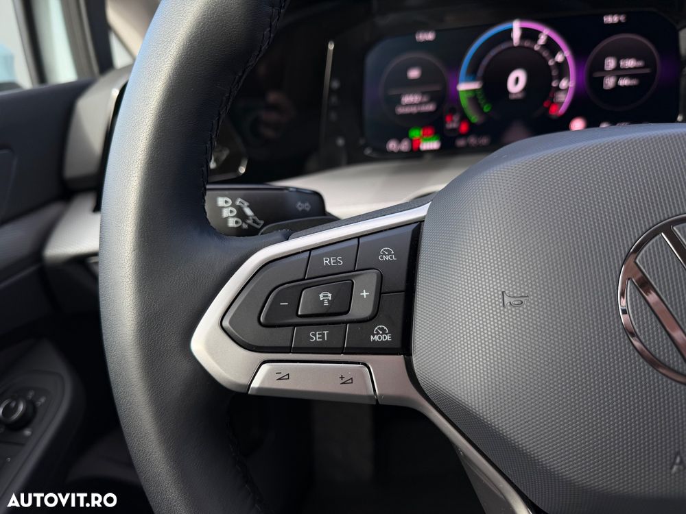 Volkswagen Golf 1.5 TSI eHybrid DSG PHEV Style - 18