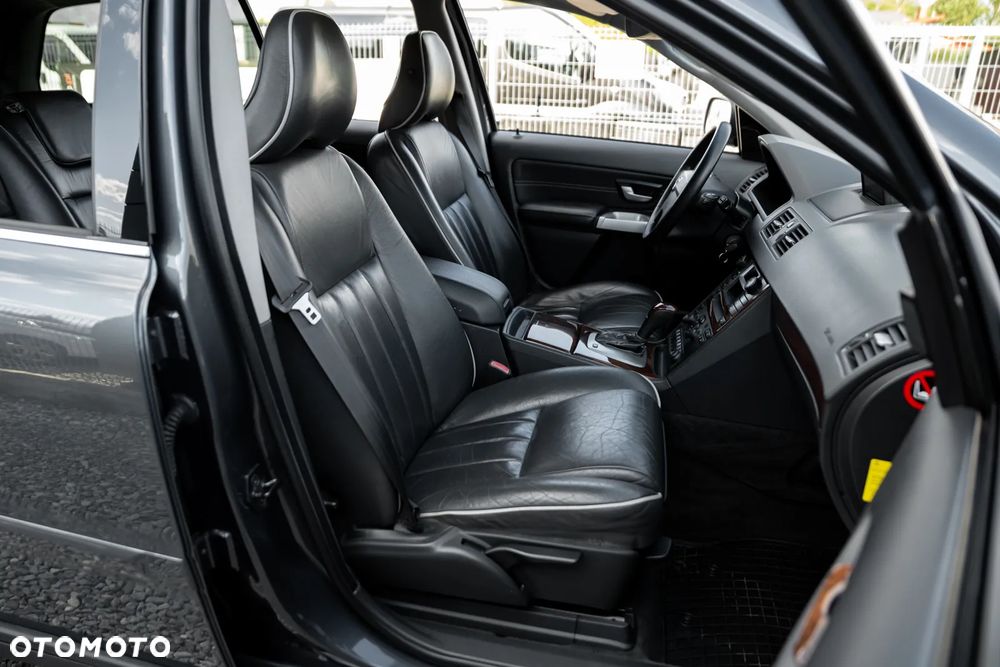 Volvo XC 90 2.5T Kinetic - 28