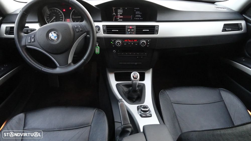 BMW 318 d Touring Navigation - 11