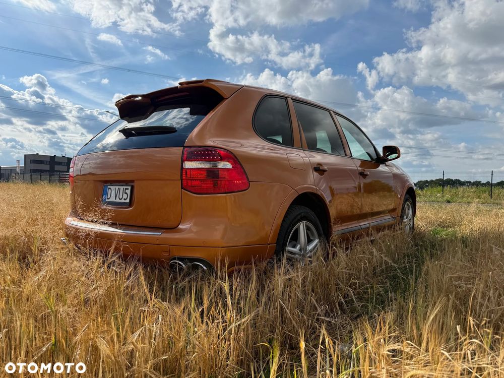Porsche Cayenne Tiptronic S GTS - 9