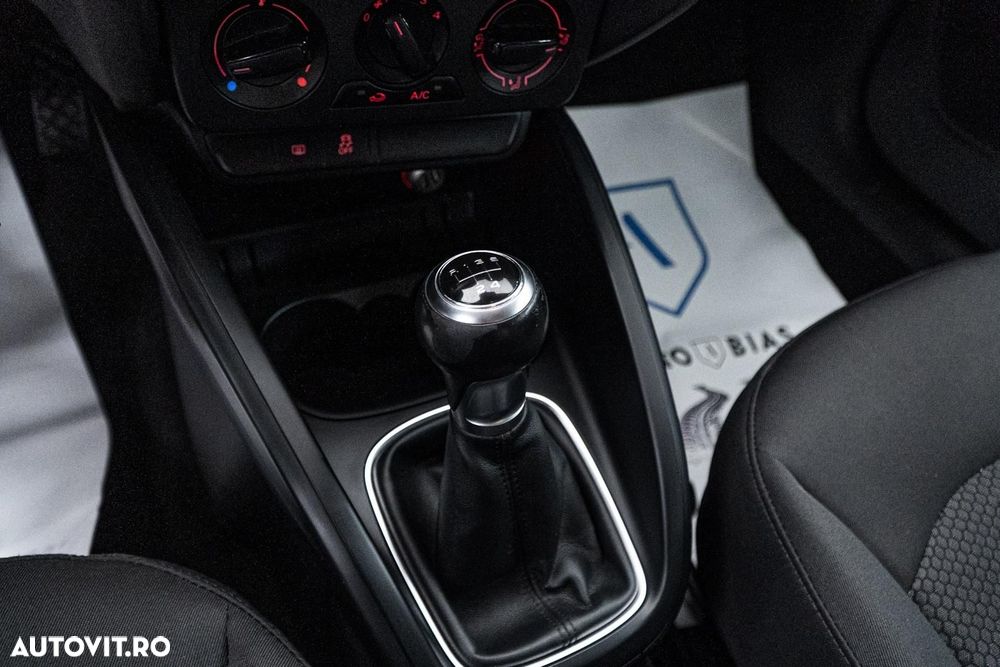 Audi A1 Sportback 25 TFSI S line - 24