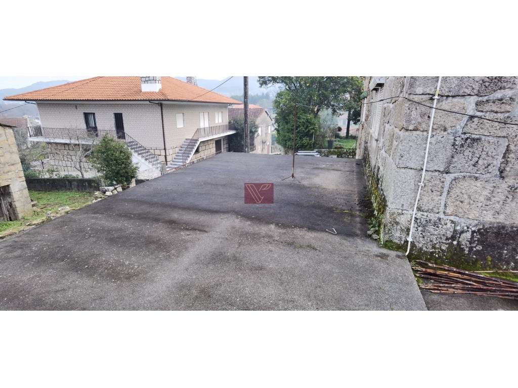 Moradia - Grande imagem: 2/18