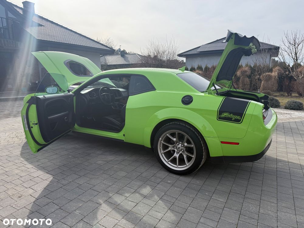 Dodge Challenger 6.4 Scat PackWidebody - 31