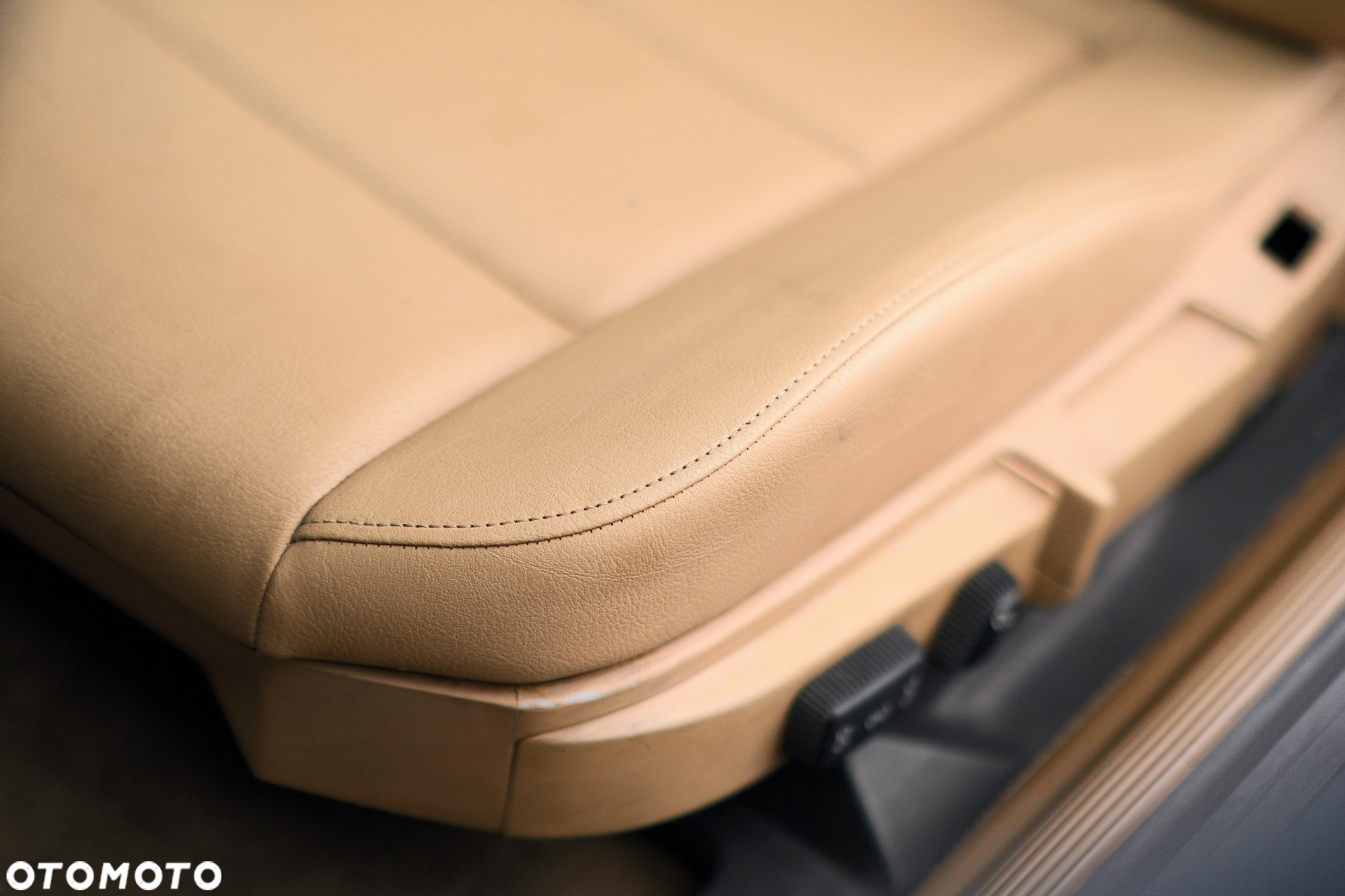 BMW Seria 3 325i - 36