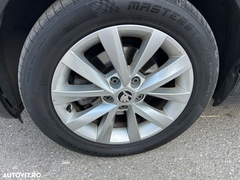 Skoda Octavia 1.6 TDI DSG Premium Edition - 20