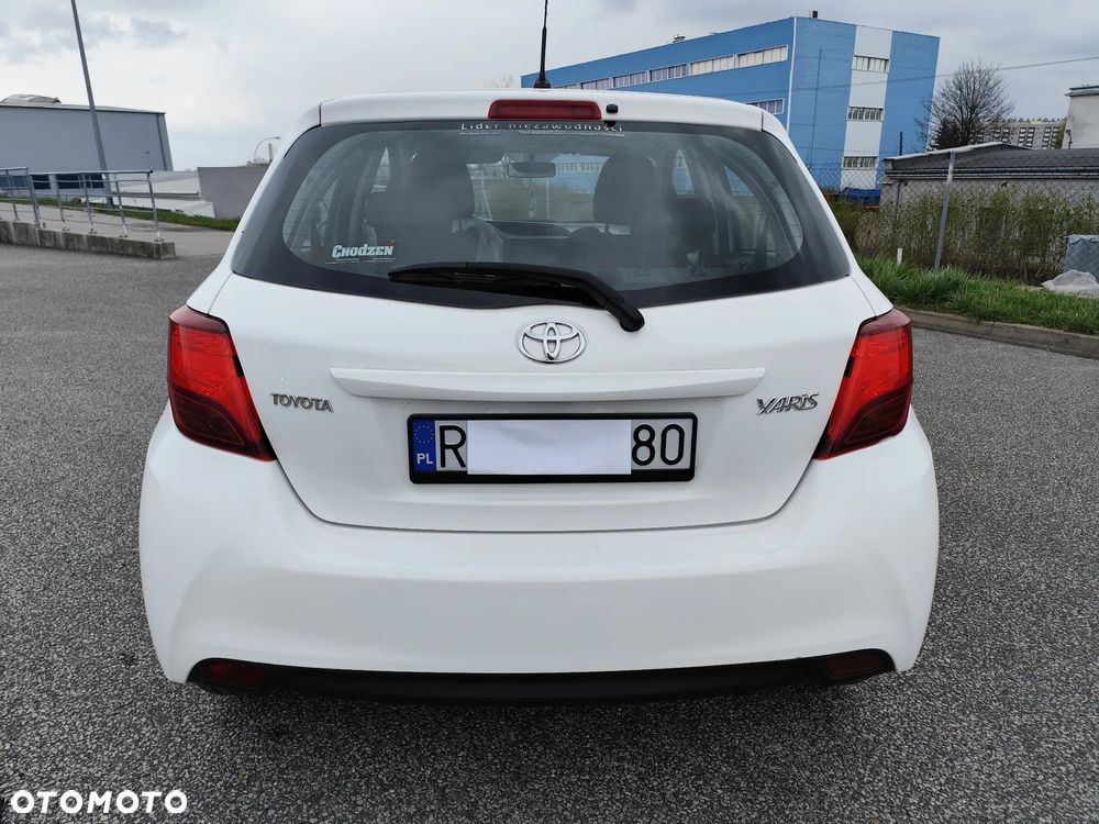Toyota Yaris 1.0 Active - 12
