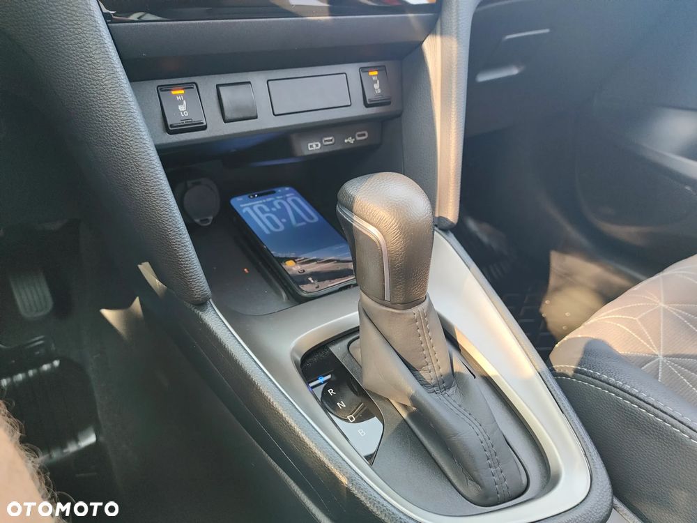 Toyota Yaris Cross Hybrid 1.5 Executive - 19