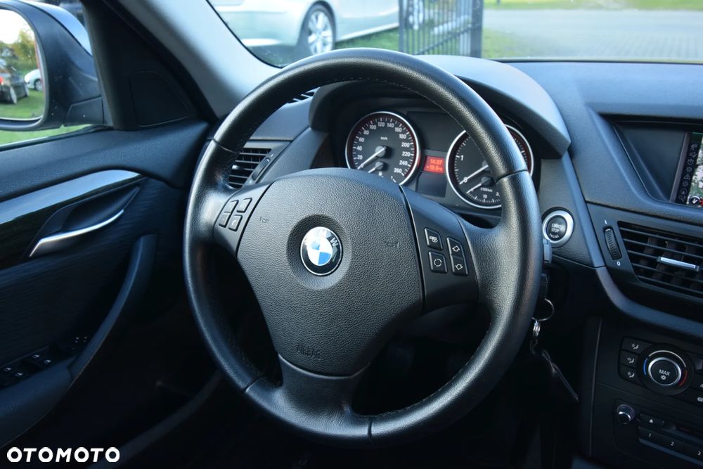 BMW X1 sDrive20d - 25