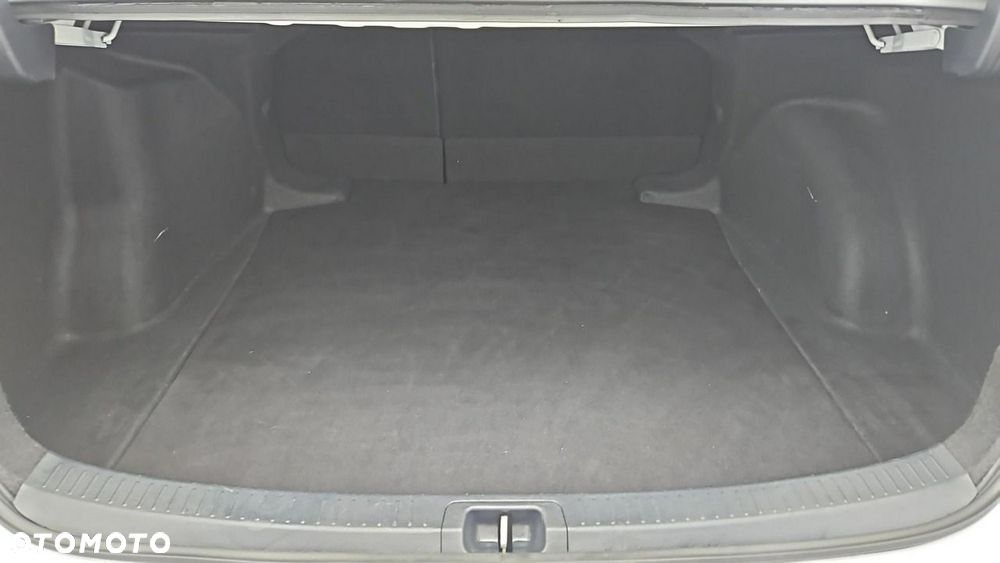 Toyota Corolla 1.5 Comfort - 25