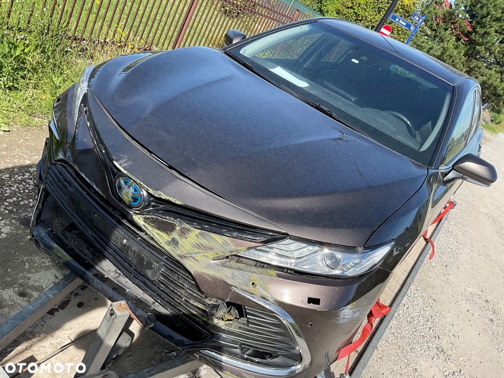 Toyota Camry Executive - 19