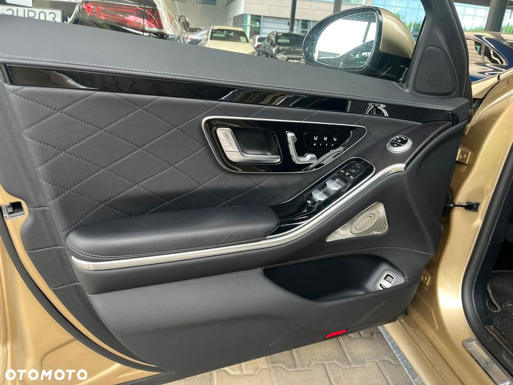Mercedes-Benz Klasa S 400 d 4-Matic L AMG Line 9G-TRONIC - 23
