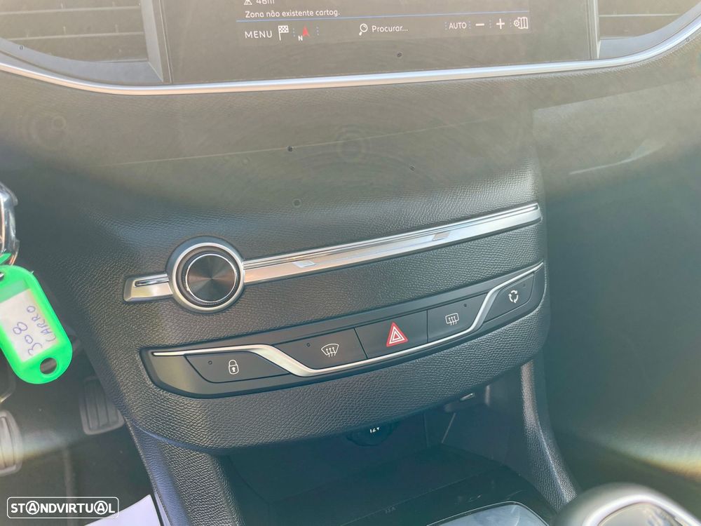 Peugeot 308 1.2 PureTech Style - 14