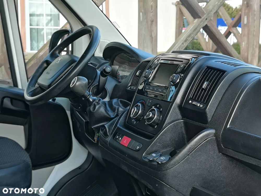 Peugeot Boxer 2.0 BlueHDi 110 - 13