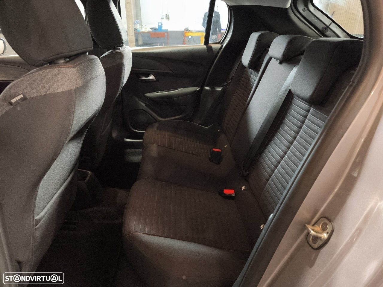 Peugeot 208 1.2 PureTech Active Pack - 8