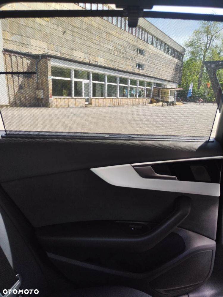 Audi A4 Avant 35 TFSI mHEV S Line S tronic - 19