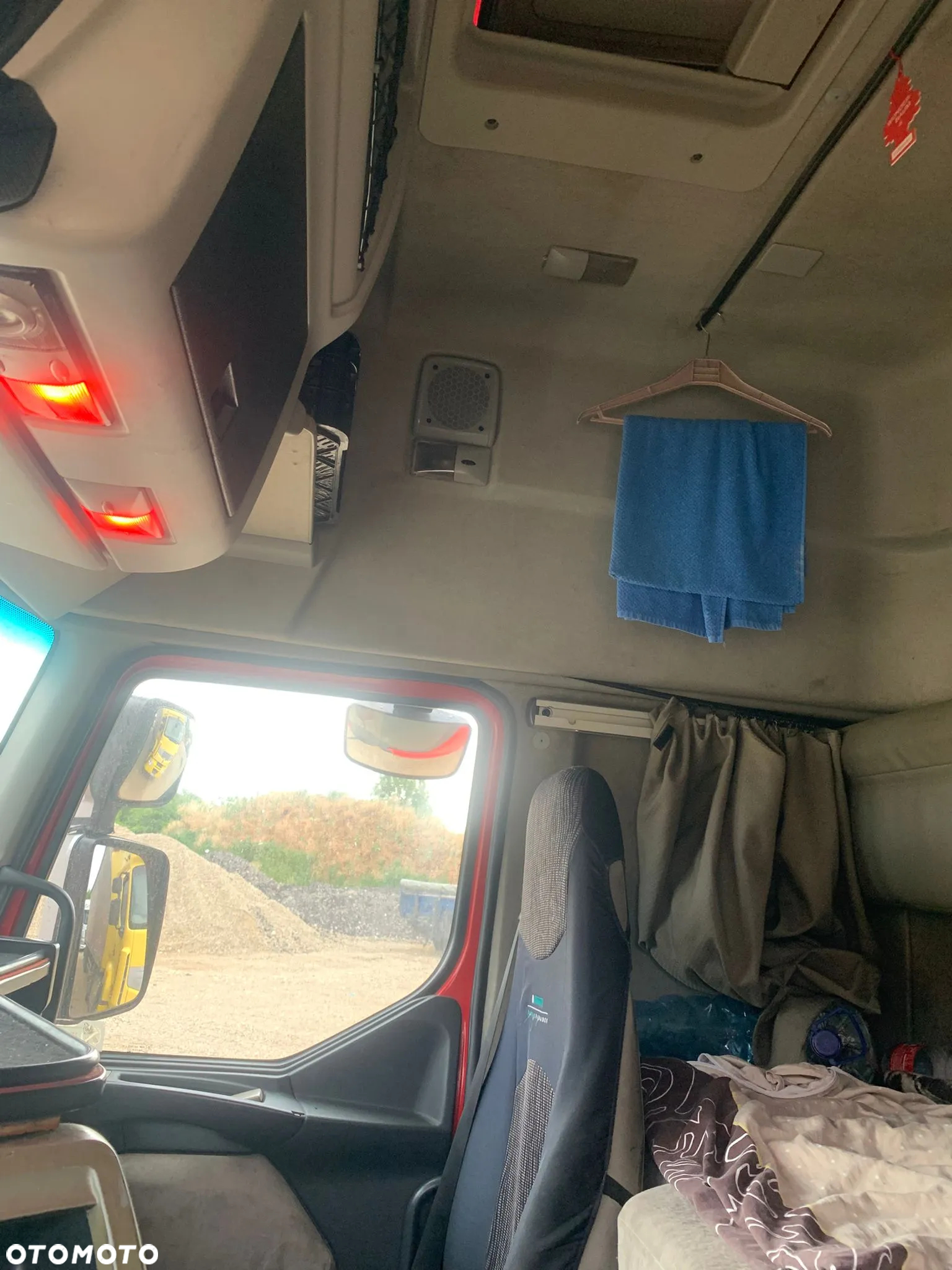 Renault Premium - 7