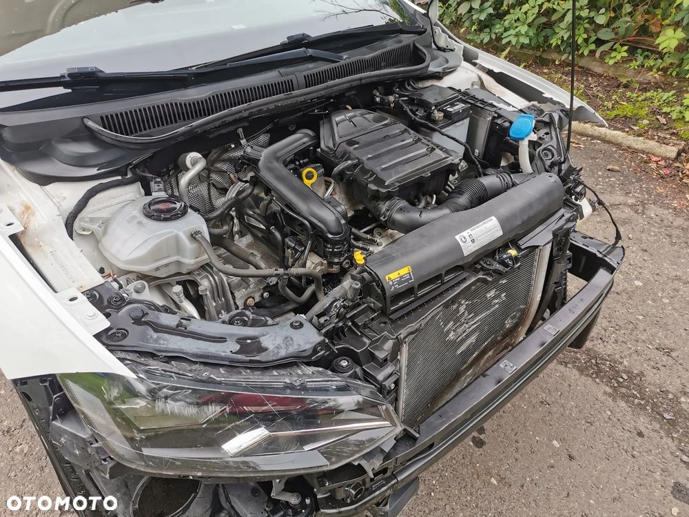 Volkswagen Polo 1.0 TSI DSG beats - 8