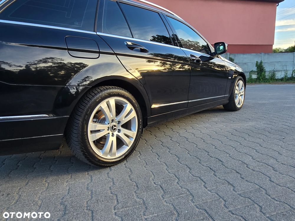 Mercedes-Benz Klasa C 180 BlueEFFICIENCY Avantgarde - 14