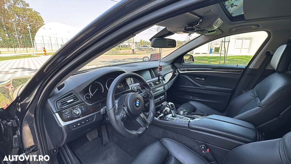 BMW Seria 5 528i xDrive Aut. - 4