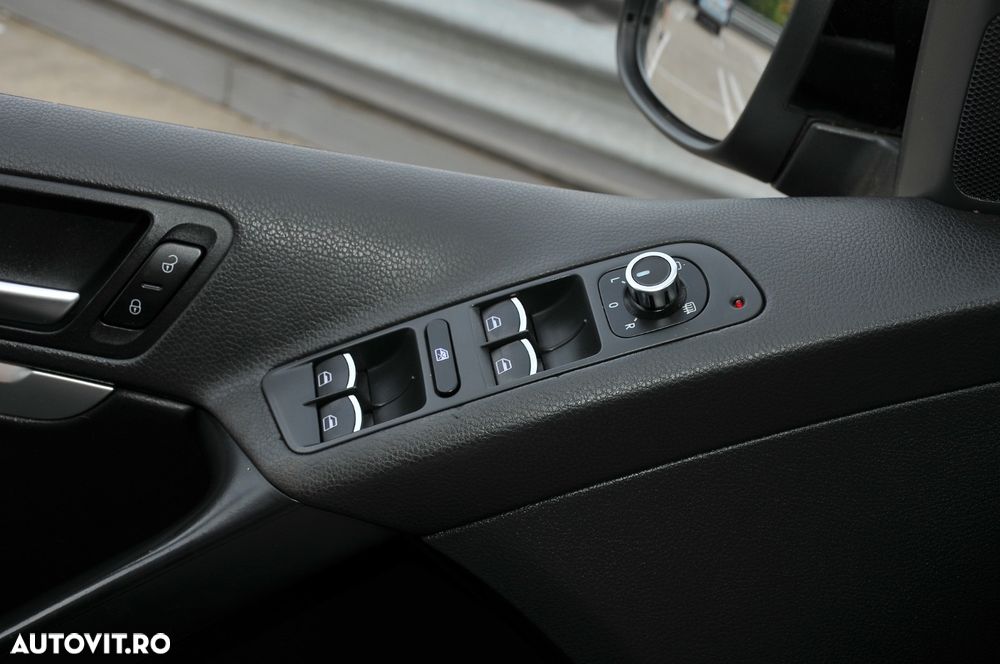 Volkswagen Tiguan 2.0 TDI 4Motion Trend & Fun - 17