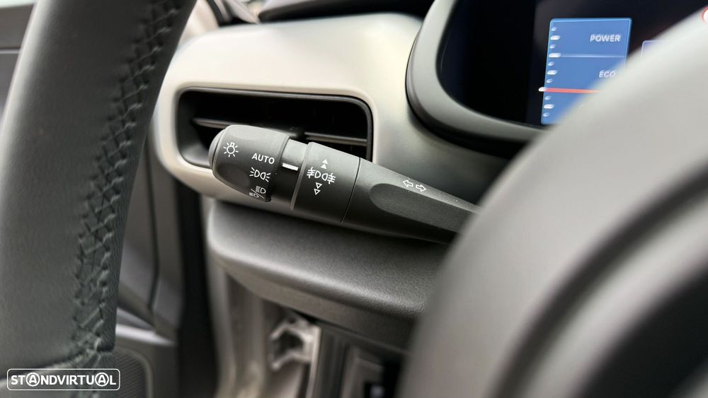 Jeep Avenger Summit - 17
