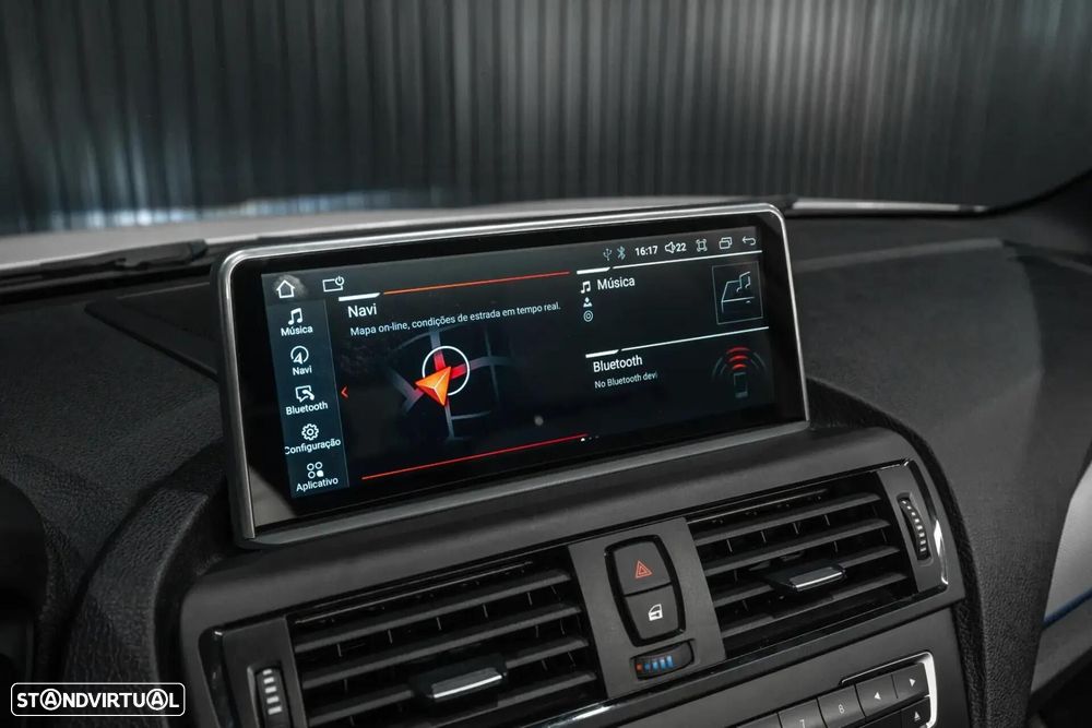 BMW 120 d Pack M - 15