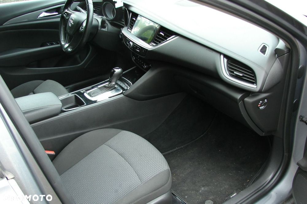 Opel Insignia - 11