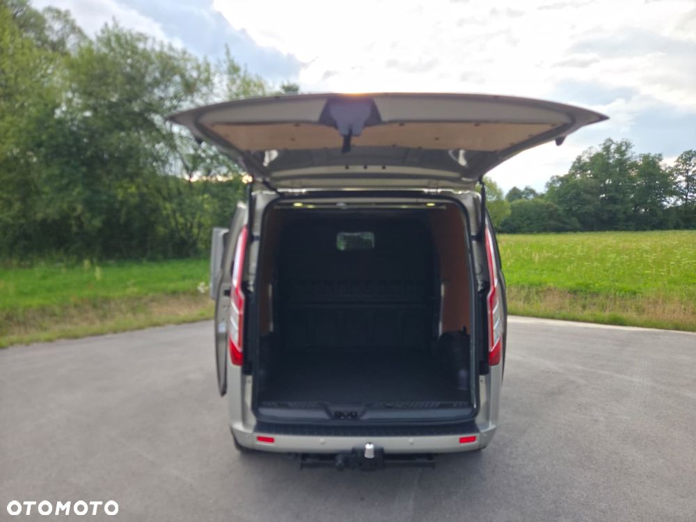 Ford Transit Custom - 22