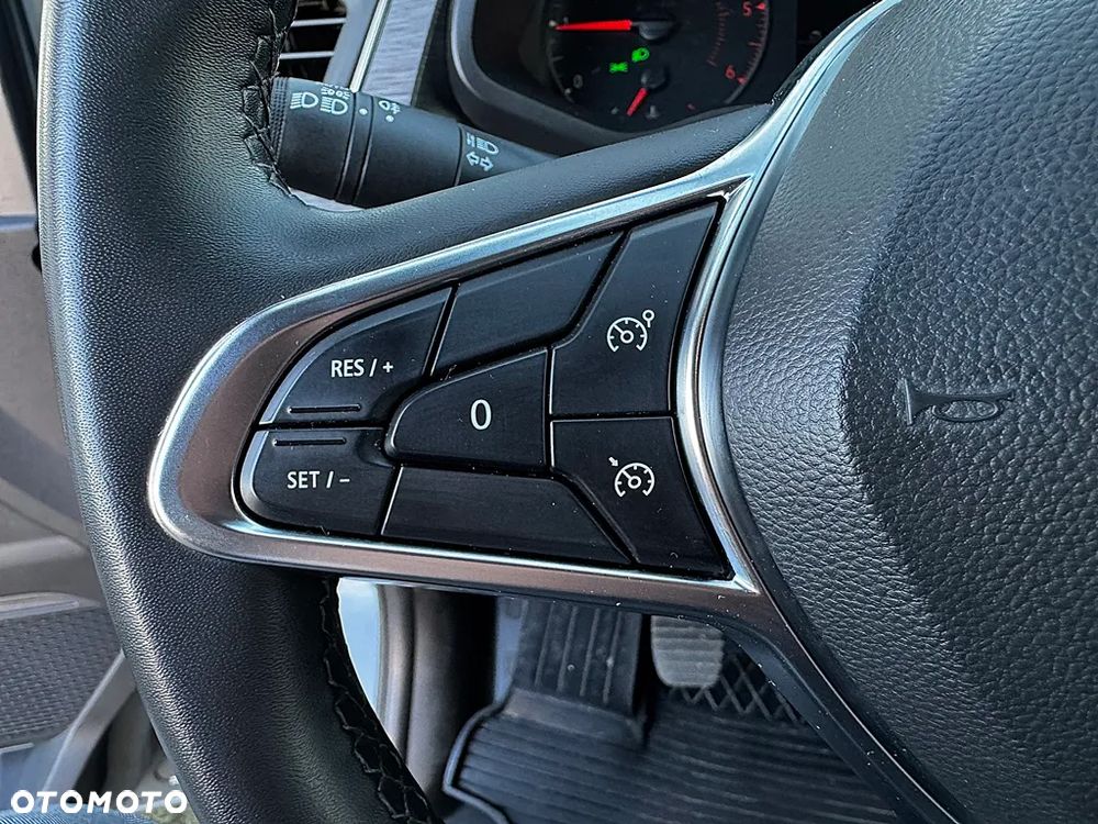 Renault Trafic 2.0 dCi - 16