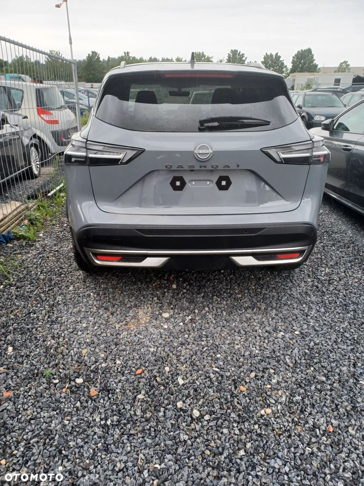 Nissan Qashqai - 2