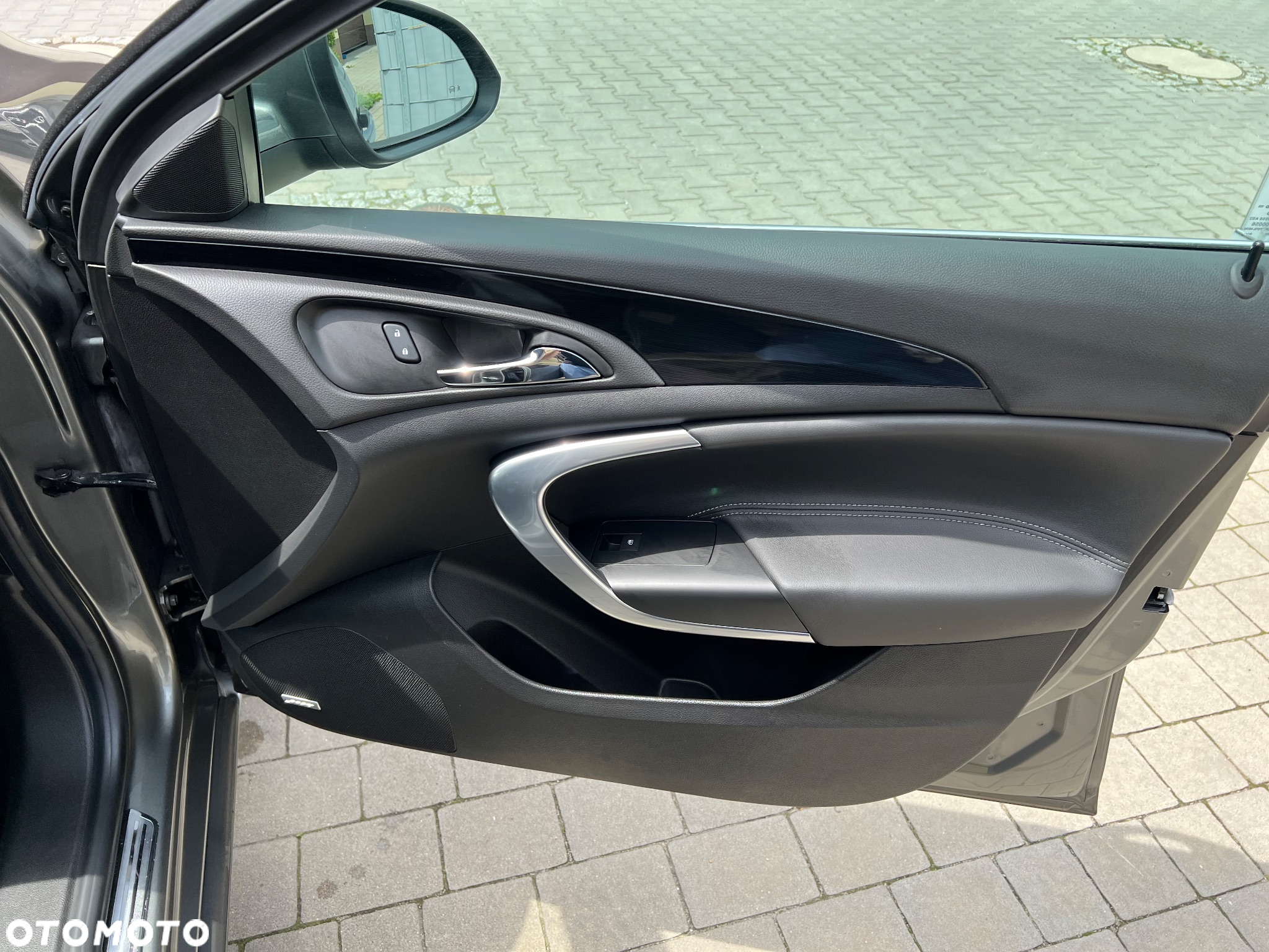 Opel Insignia - 21