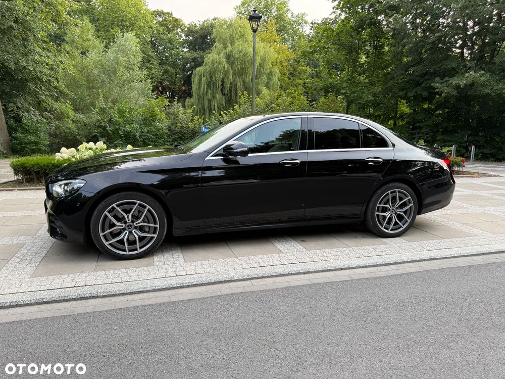 Mercedes-Benz Klasa E 300 de Avantgarde - 13