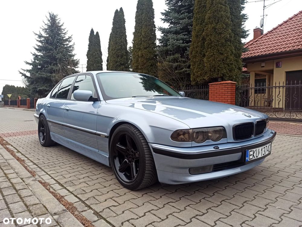 BMW Seria 7 - 1